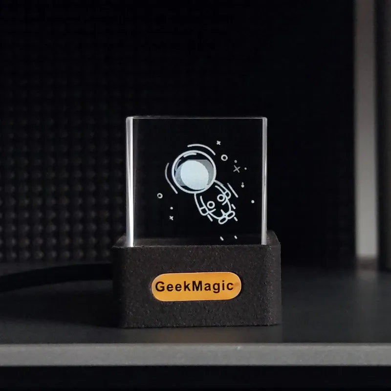 Global Mini Clock Hub